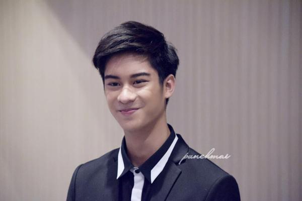 "ออกัส"ทำไมหล่อขนาดนี้!!! (นักแสดงจาก Lovesick และ Water boyy ภาคพิเศษ)