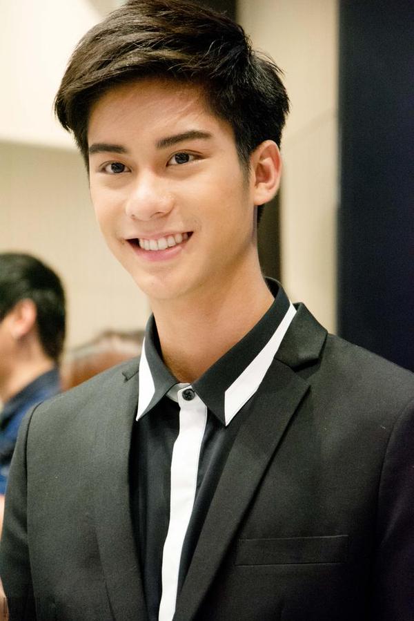 "ออกัส"ทำไมหล่อขนาดนี้!!! (นักแสดงจาก Lovesick และ Water boyy ภาคพิเศษ)