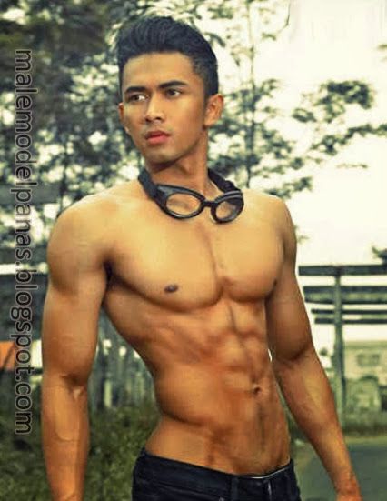 หนุ่มอินโดเข้ม Yudha Budiman
