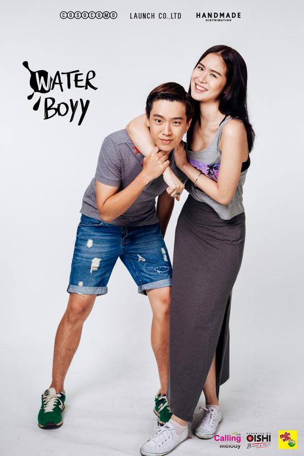 มาแล้ว!ภาพประกอบ"Water Boyy The Movie"ชุดใหม่ แซ่บกว่าเดิม เงินนำทีมโชว์หุ่นน่าฟัดทั้งน้าน!!