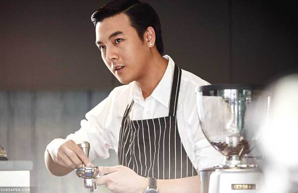 เผยโฉมบรรดาหนุ่มๆ บาริสต้า สุดหล่อ ตัวหอมกรุ่นกลิ่นกาแฟ