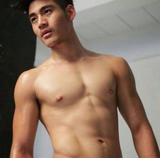 โอ๊ยย น้ำยายเดินละ เลียๆ