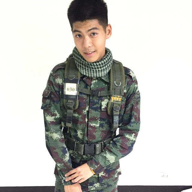 ส่อง IG ฟรีซ หนุ่มหล่อนักเรียนนายร้อย
