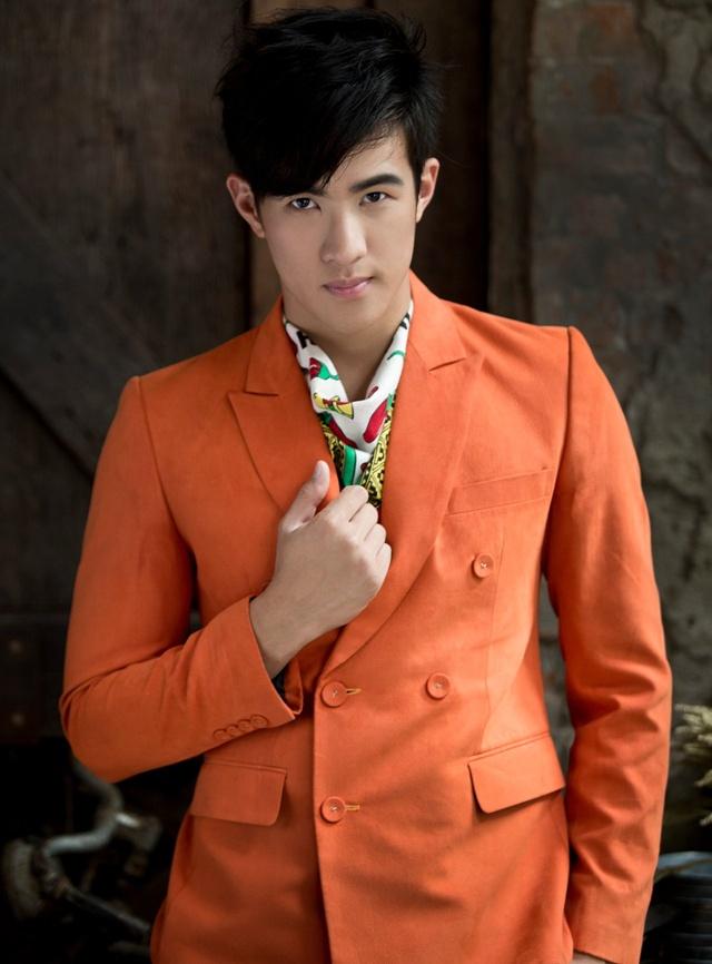เจมส์ มาร์ @ AROUND Magazine issue 66 September 2015