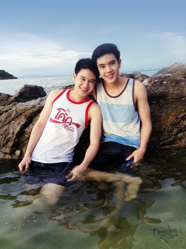 จุดเล็กๆที่เรียกว่า"ความสุข" กับบอยแบนด์ Next Gen