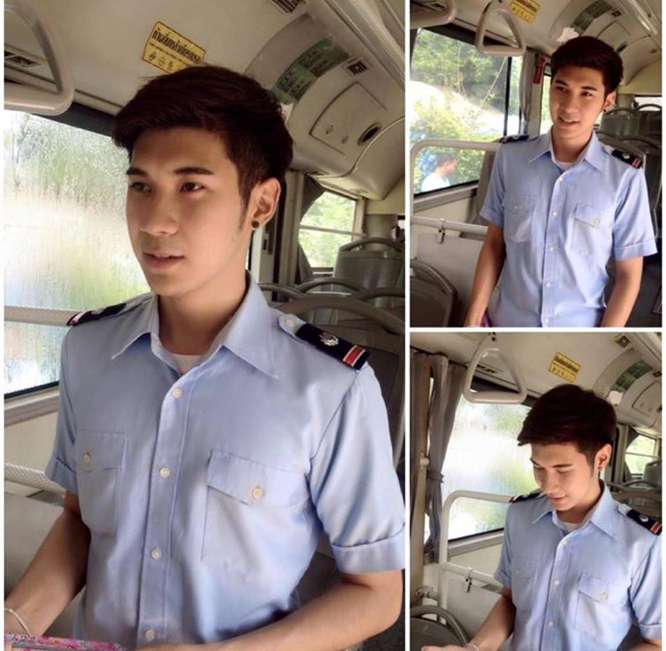 แชร์กันใหญ่! กระเป๋ารถเมล์ ปอ.44 หล่อสะดุดตาผู้โดยสาร