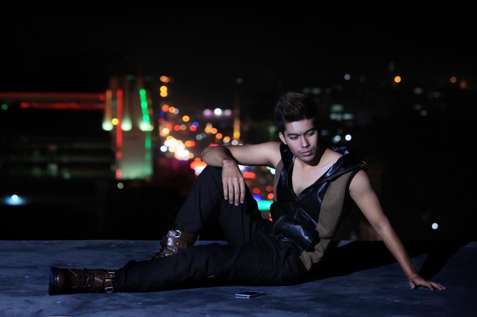 วาร์ป เลียเลีย