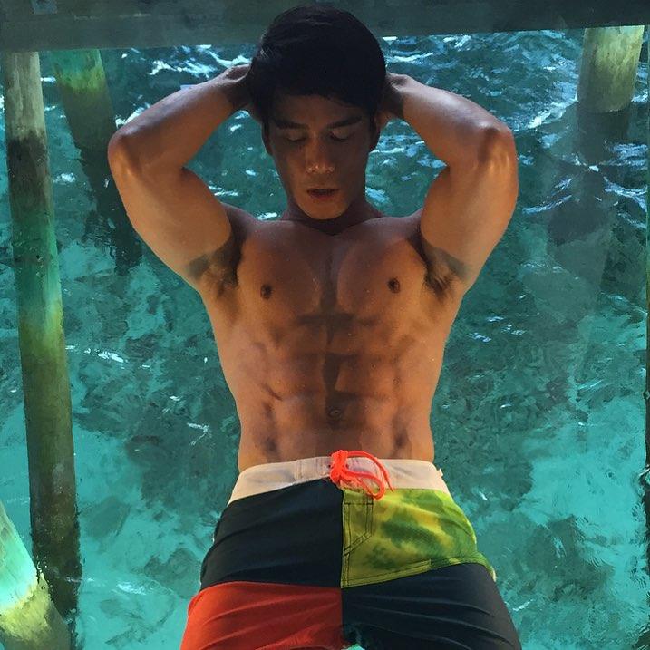วาร์ป เลียเลีย