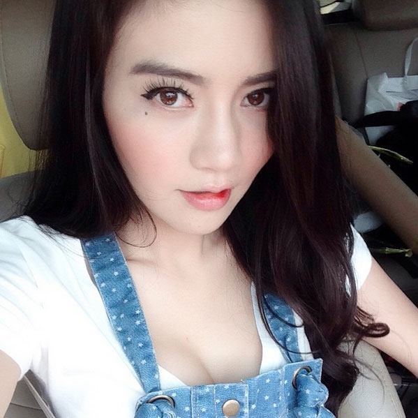 มาดู "เชอรี่ สามโคก" ในลุคแบ๊วๆกันบ้าง