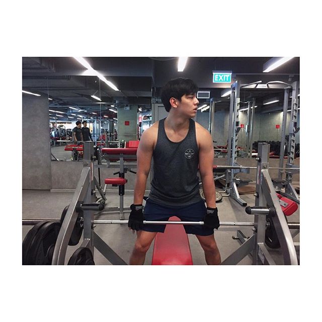 ติดตามหนุ่มหล่อมาดสุขุม แก๊ป จักริน เข้าฟิตเนส