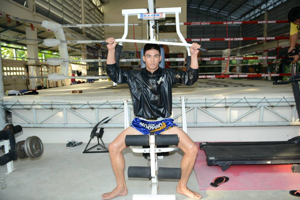 เดชฤทธิ์ ภพธีรธรรม ตัวแทนคนไทยสู้ศึก "Top King World Series Season 2 2015"