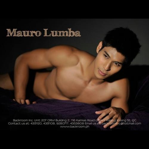นายแบบปินส์หุ่นแซ่บ MAURO LUMBA