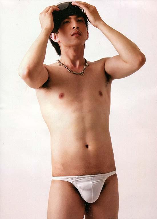 "ฟลุค" หนุ่มนักบิด ลุคเซอร์แบบเกาหลี อยากซ้อนท้ายจัง!!