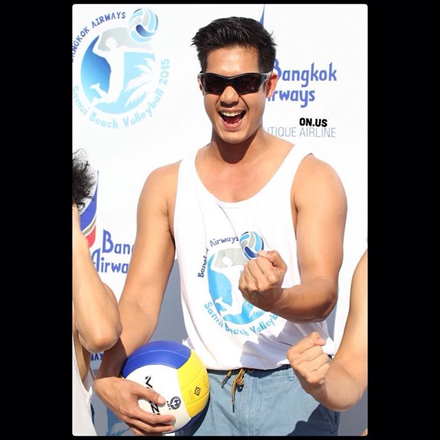 เวียร์ ศุกลวัฒน์ ในลุคแบบสปอร์ตแมน กล้ามแขนฟิตๆ ในงาน Bangkok Airway Samui Beach Valleyball 2015