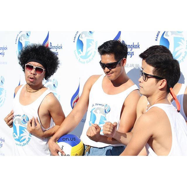 เวียร์ ศุกลวัฒน์ ในลุคแบบสปอร์ตแมน กล้ามแขนฟิตๆ ในงาน Bangkok Airway Samui Beach Valleyball 2015