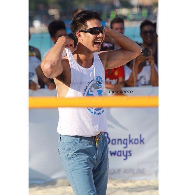 เวียร์ ศุกลวัฒน์ ในลุคแบบสปอร์ตแมน กล้ามแขนฟิตๆ ในงาน Bangkok Airway Samui Beach Valleyball 2015