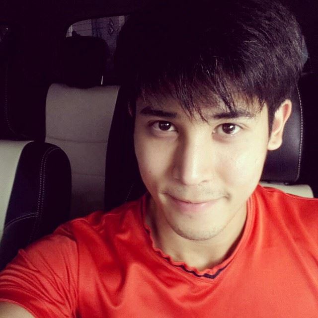 เอ เอกราช พระเอก"แก้วหน้าม้า" ทรงหล่อและเซ็กซี่มากพะยะค่ะ