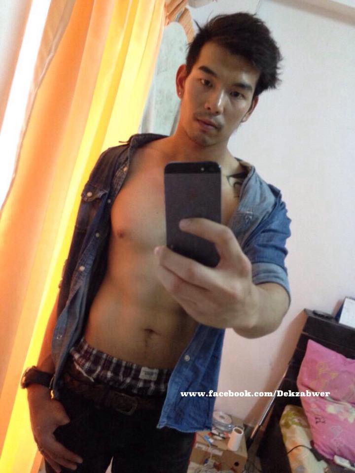 ละๆๆเลียให้เพลียแคม