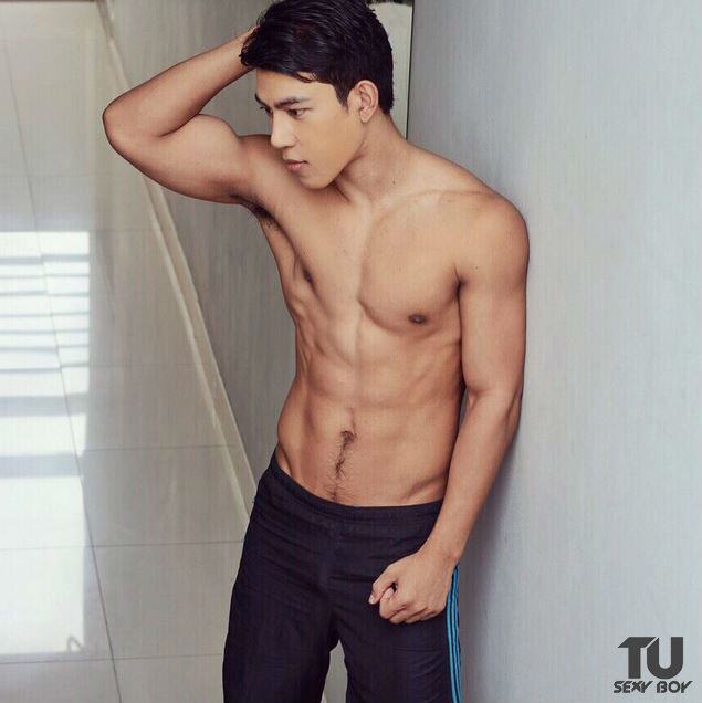 ละๆๆเลียให้เพลียแคม