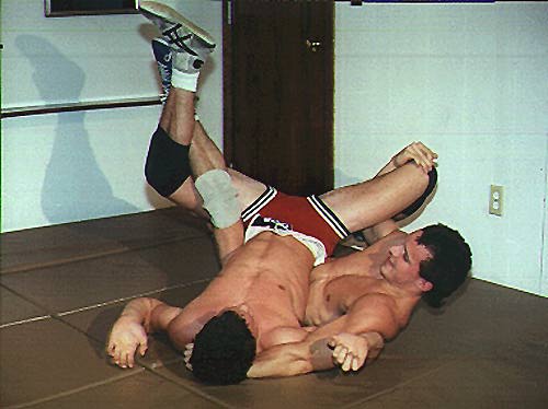 แฝดสุดหล่อ Wrestling twins  - Mark and Tony Rosano