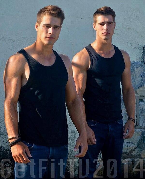 แฝดสุดหล่อ Charlie and Alex Kotze