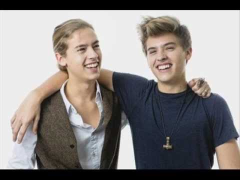 แฝดสุดหล่อ Cole and Dylan Sprouse
