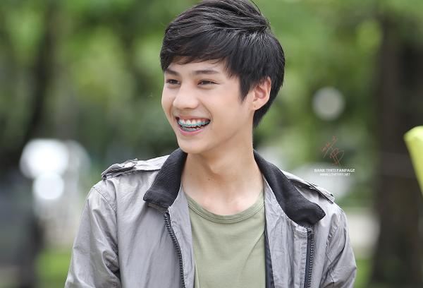 แบงค์ ธิติ หนุ่มน้อยหล่อใสน่ารัก นักแสดงนำ Hormones season3