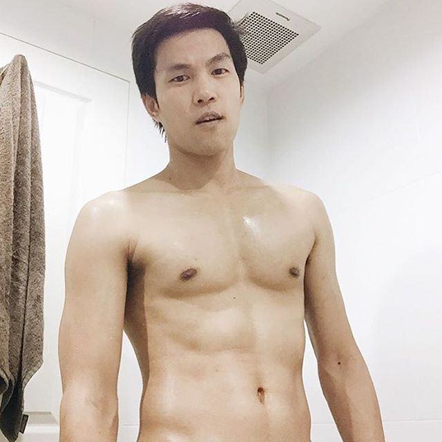 ส่อง IG ฟินมาก..ผู้ชายมากมายก่ายกอง