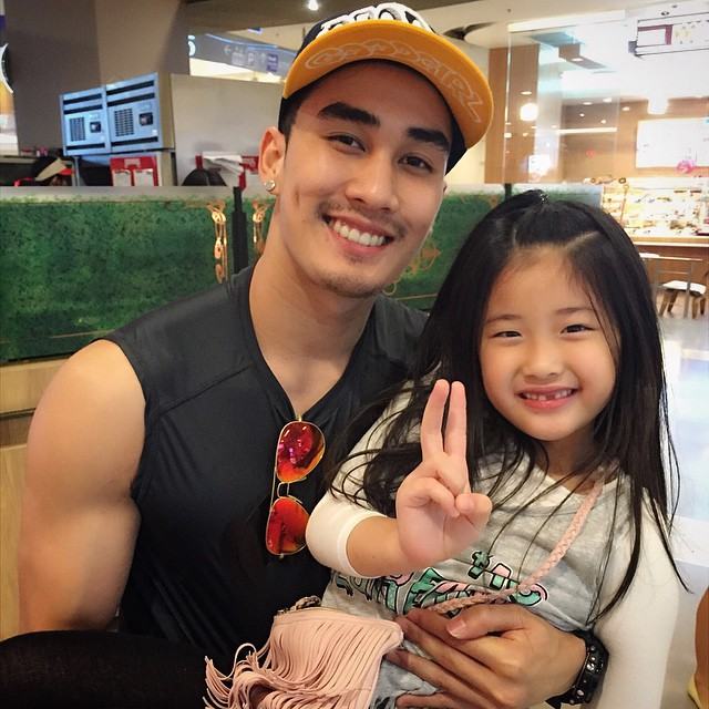 ส่อง IG ดิว เดอะสตาร์ 9 (หล่อ ล่ำ คิ้วดก)