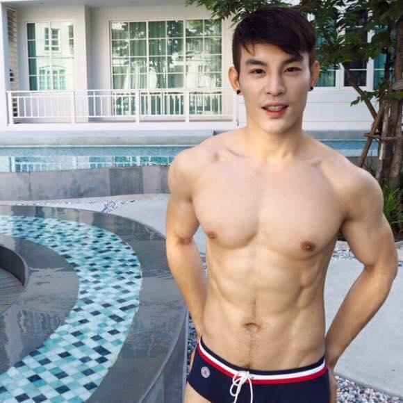 ปริ่มจะเลียให้ จนสั่นนนน