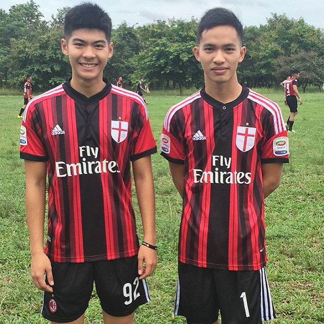 ฟรีช หนุ่มนักเรียนนายร้อย น่าละอ่อน IG@FREEZE_CHNEW