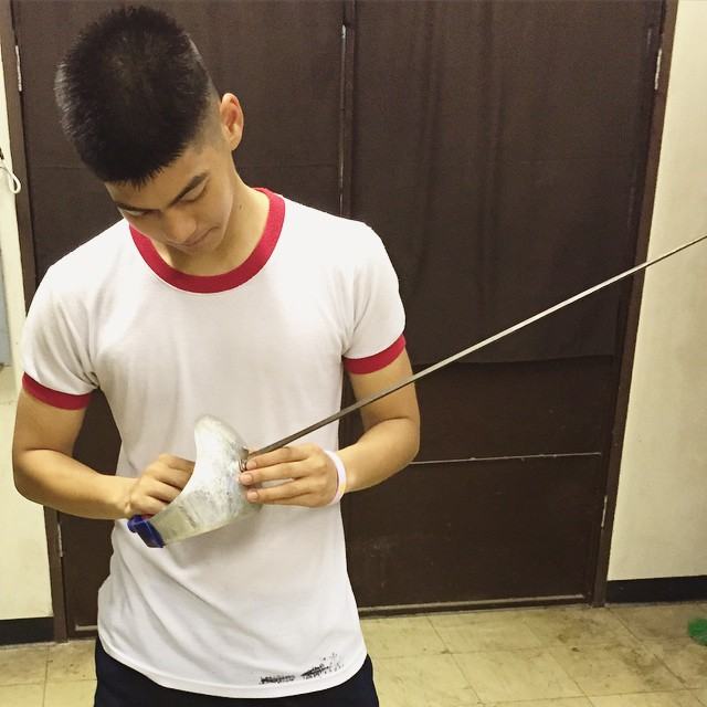 ฟรีช หนุ่มนักเรียนนายร้อย น่าละอ่อน IG@FREEZE_CHNEW