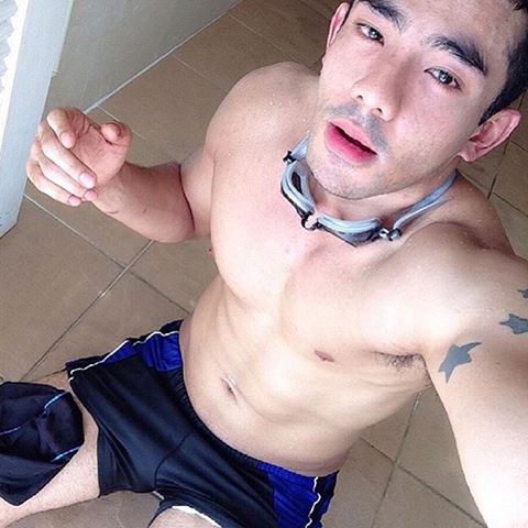 เซลฟี่เซลฟิน