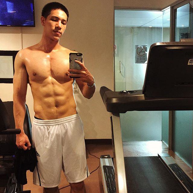 นายเป้ หนุ่มตี๋หุ่นแน่น IG@PAELIMITED