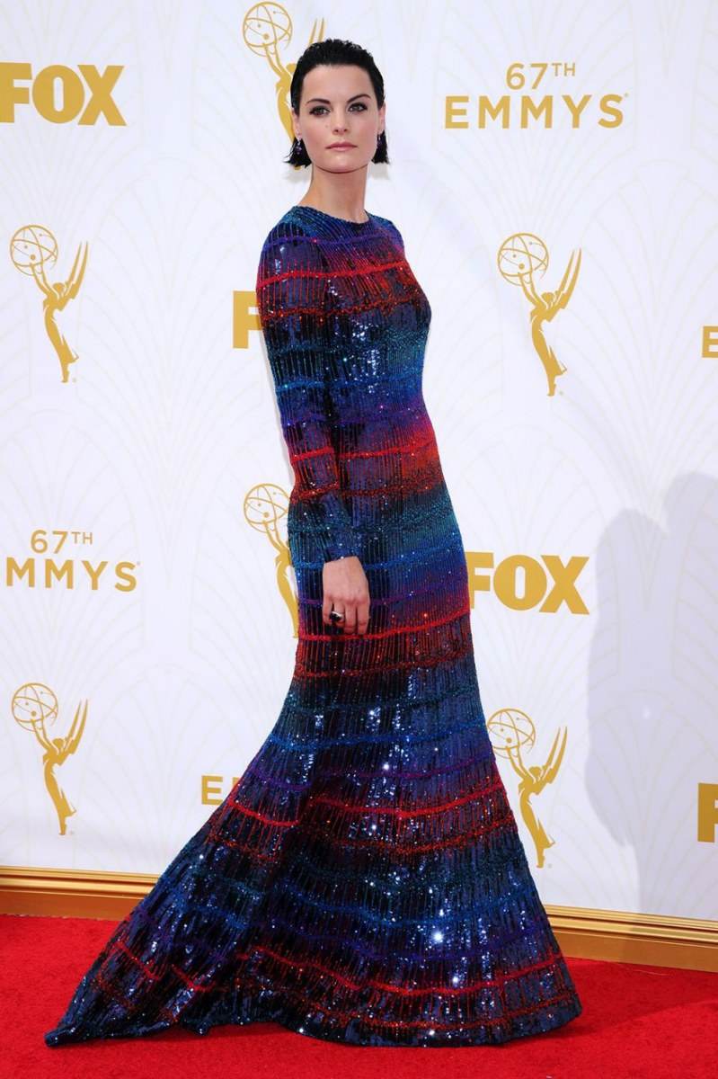 แฟชั่นพรมแดง 2015 Emmy Awards (1)
