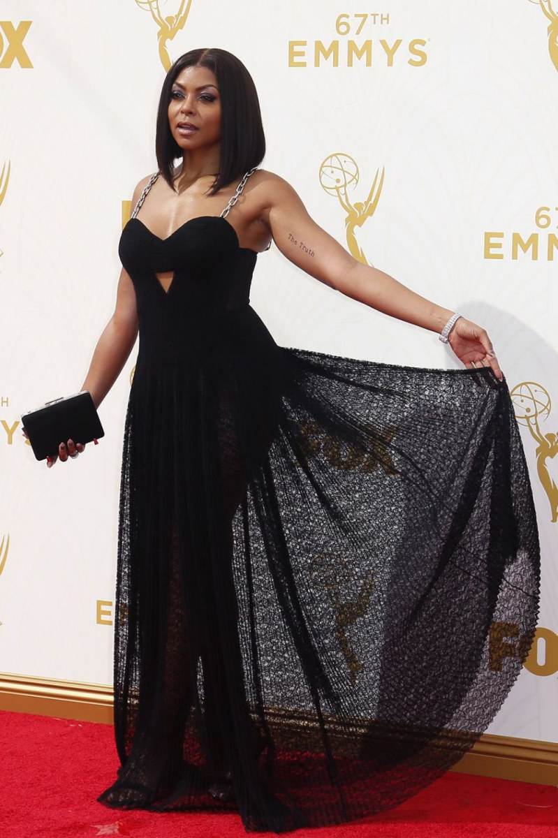 แฟชั่นพรมแดง 2015 Emmy Awards (1)
