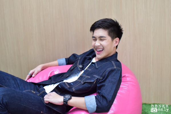 จำหนุ่มหล่อน่ารักคนนี้ได้ป่าว อายุแค่ 15 แต่ดูโตเกินวัย