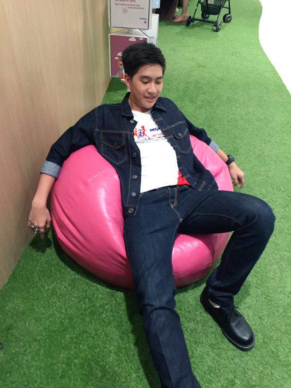 จำหนุ่มหล่อน่ารักคนนี้ได้ป่าว อายุแค่ 15 แต่ดูโตเกินวัย