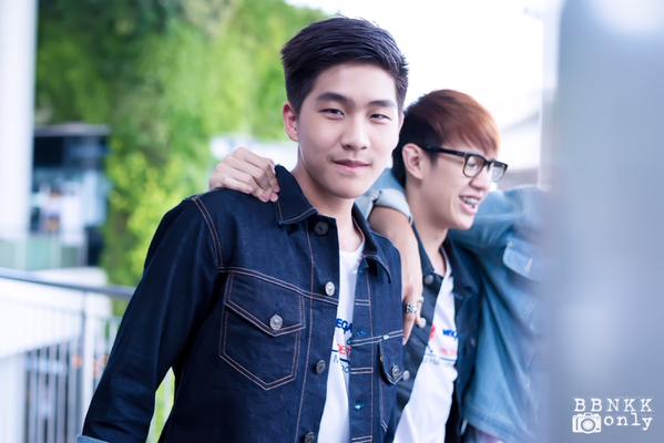 จำหนุ่มหล่อน่ารักคนนี้ได้ป่าว อายุแค่ 15 แต่ดูโตเกินวัย