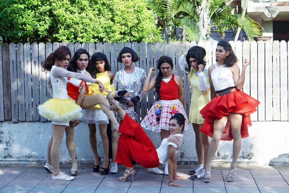 โสดอยู่รู้ยัง : Project Queen (Official MV cover)