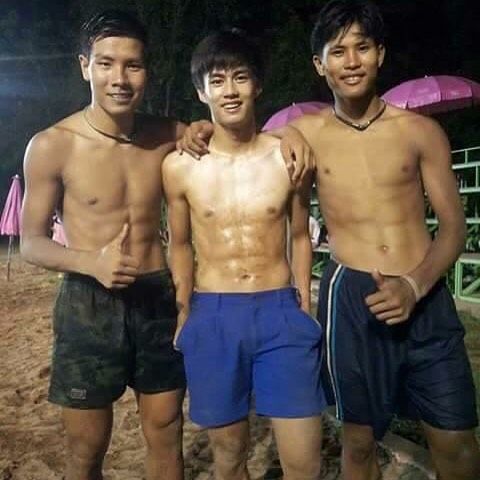 โอ๊ตนักวอลเลย์บอล จาก มธ. IG@OATPASAKORN