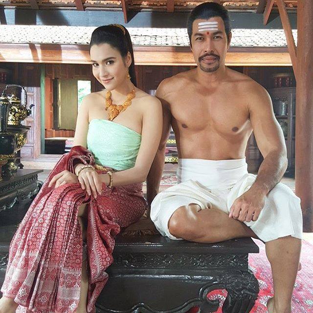 เห็นกล้ามท้อง น้องน้ำเล็ด!!!