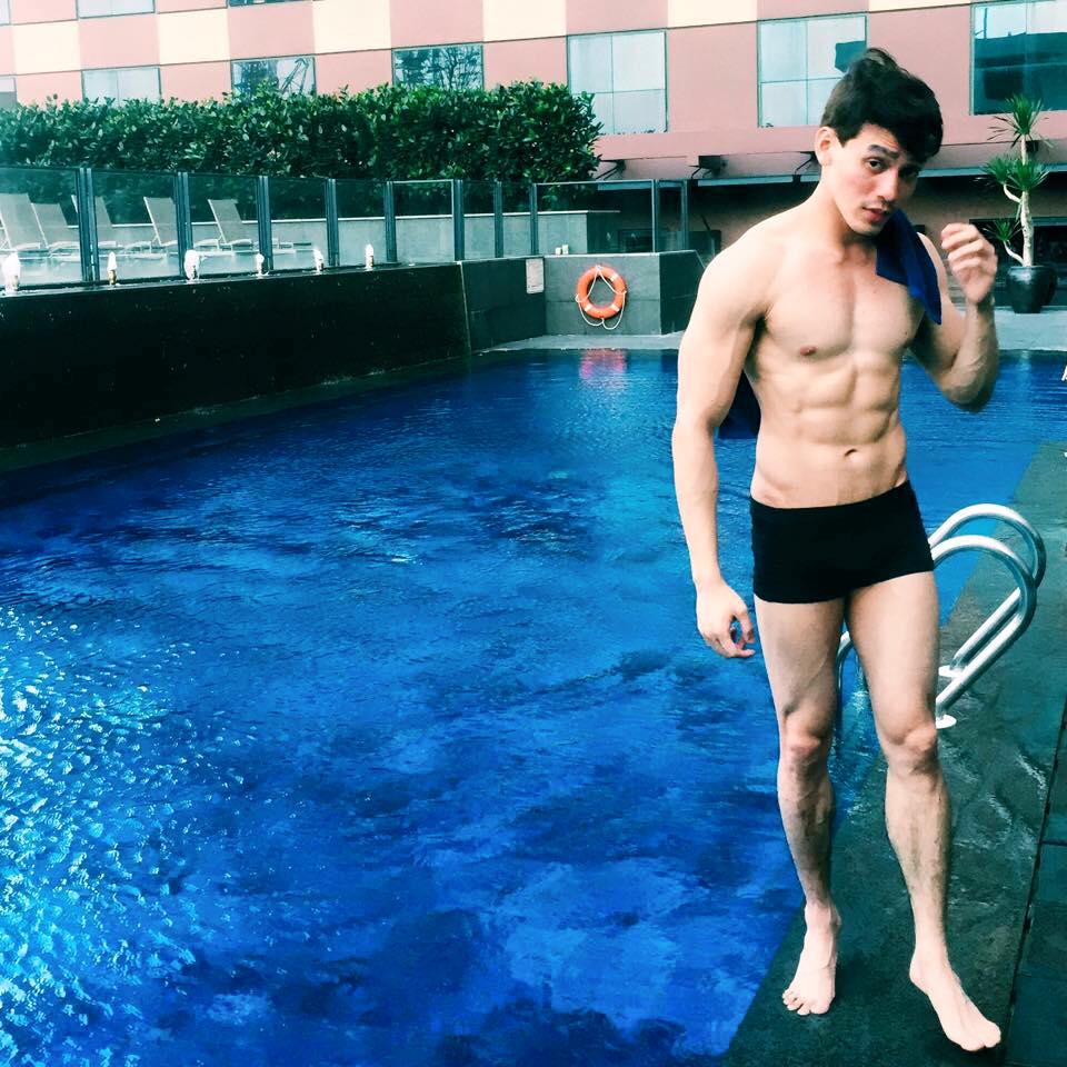เห็นกล้ามท้อง น้องน้ำเล็ด!!!