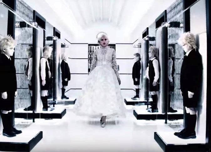 Lady Gaga สวย สะพรึง โกธิคลุค หลอนสุดๆ @American Horror Story
