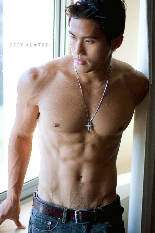 จัดเต็บสูบ