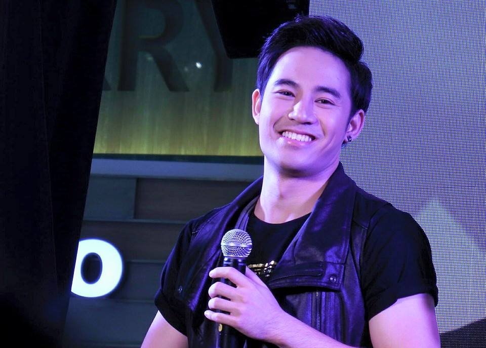 ซูมมาซ่ะอยากจุ๊บเลย