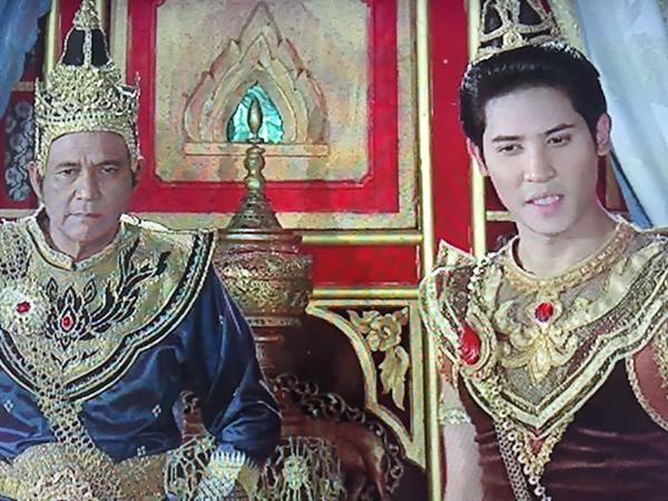 ละครเรตติ้งเบอร์หนึ่งของประเทศ (ภาพประกอบสวยๆ ให้ดูเพียบ)