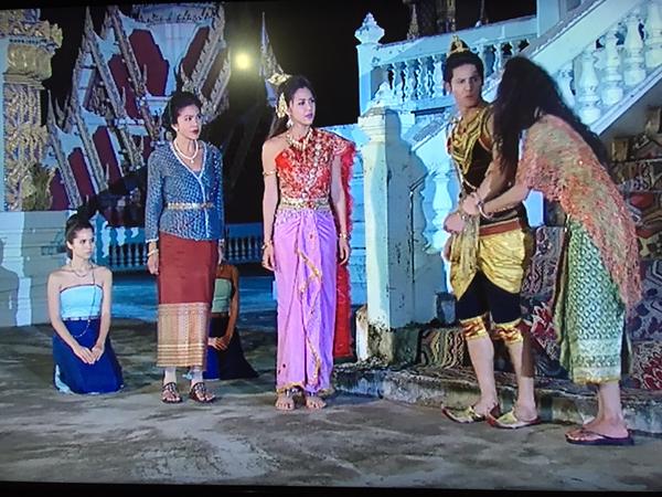 ละครเรตติ้งเบอร์หนึ่งของประเทศ (ภาพประกอบสวยๆ ให้ดูเพียบ)