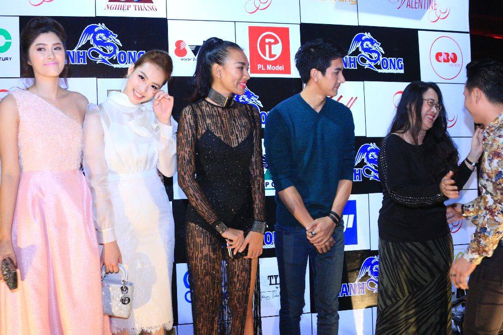 Pak Narapat in Vietnam with Koolcheng Trịnh Tú Trung 2015