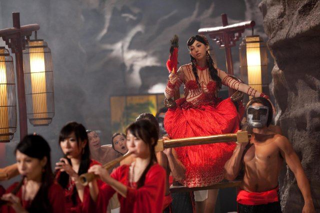ภาพยนตร์อีโรติค สามมิติ เรื่องแรกของโลก "3D Sex and Zen"